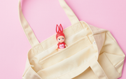 Kiss Kiss Tote - Travel Carry