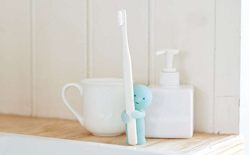 SMISKI Toothbrush Stands - Pocket Daily Accent
